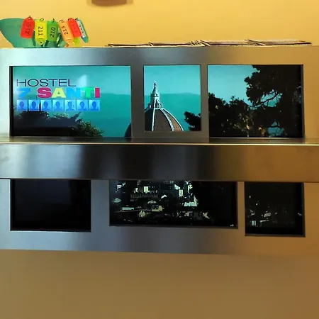 Vandrerhjem 7 Santi *