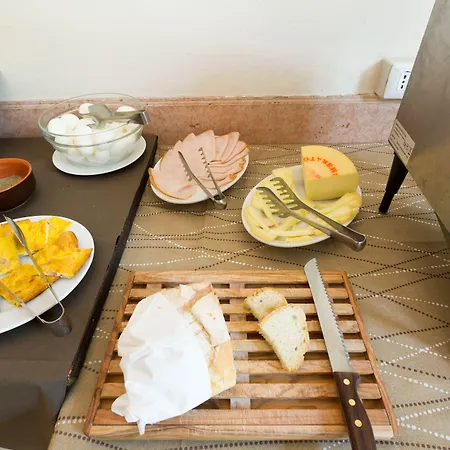 7 Santi Auberge de jeunesse *