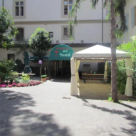 Hostel 7 Santi Florence