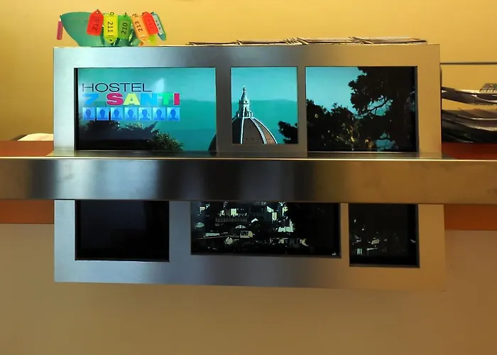 Auberge de jeunesse 7 Santi *