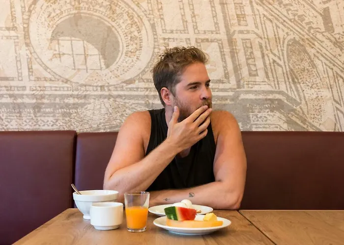 Auberge de jeunesse 7 Santi