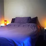 بيت شباب 7 Santi